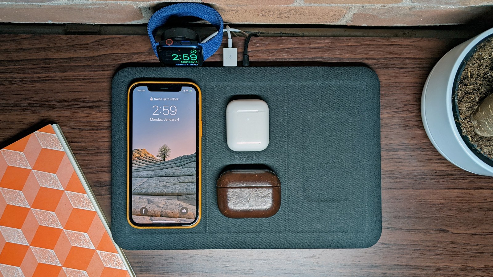 10 Amazing Multi Device Wireless Charging Station for 2024