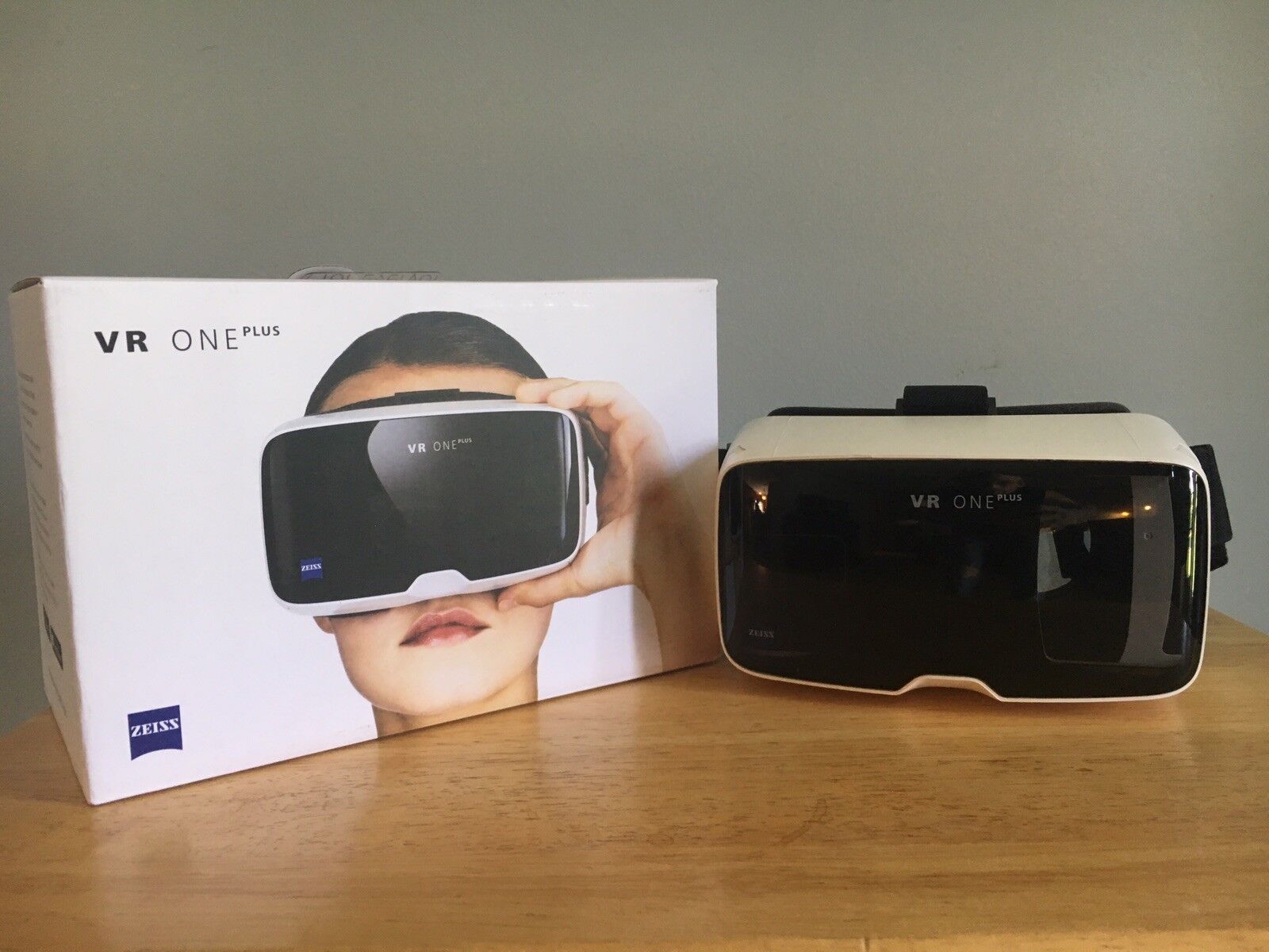 10 Best Zeiss VR One Virtual Reality Headset for 2024