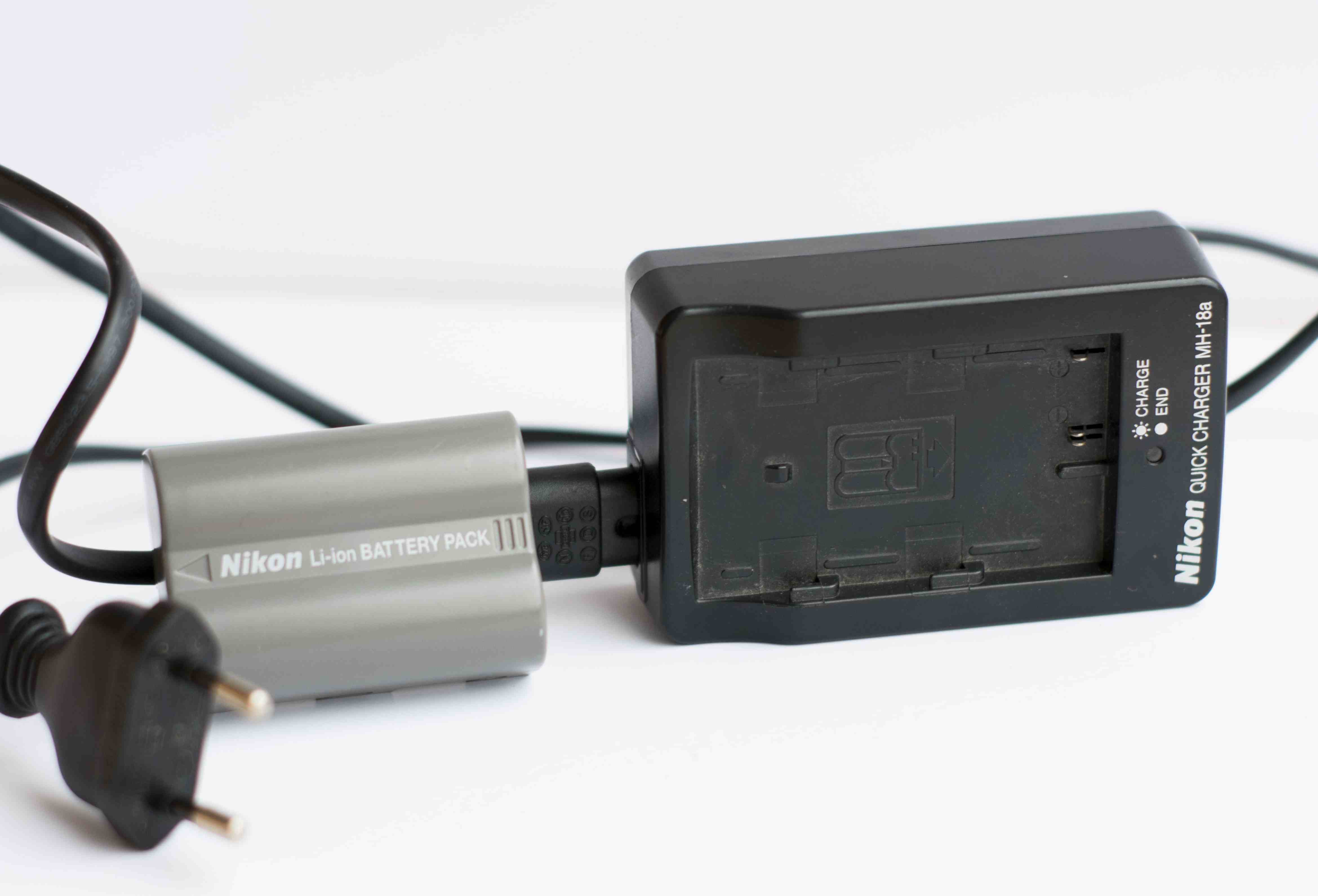 10 Incredible Nikon D90 Battery Charger For 2024