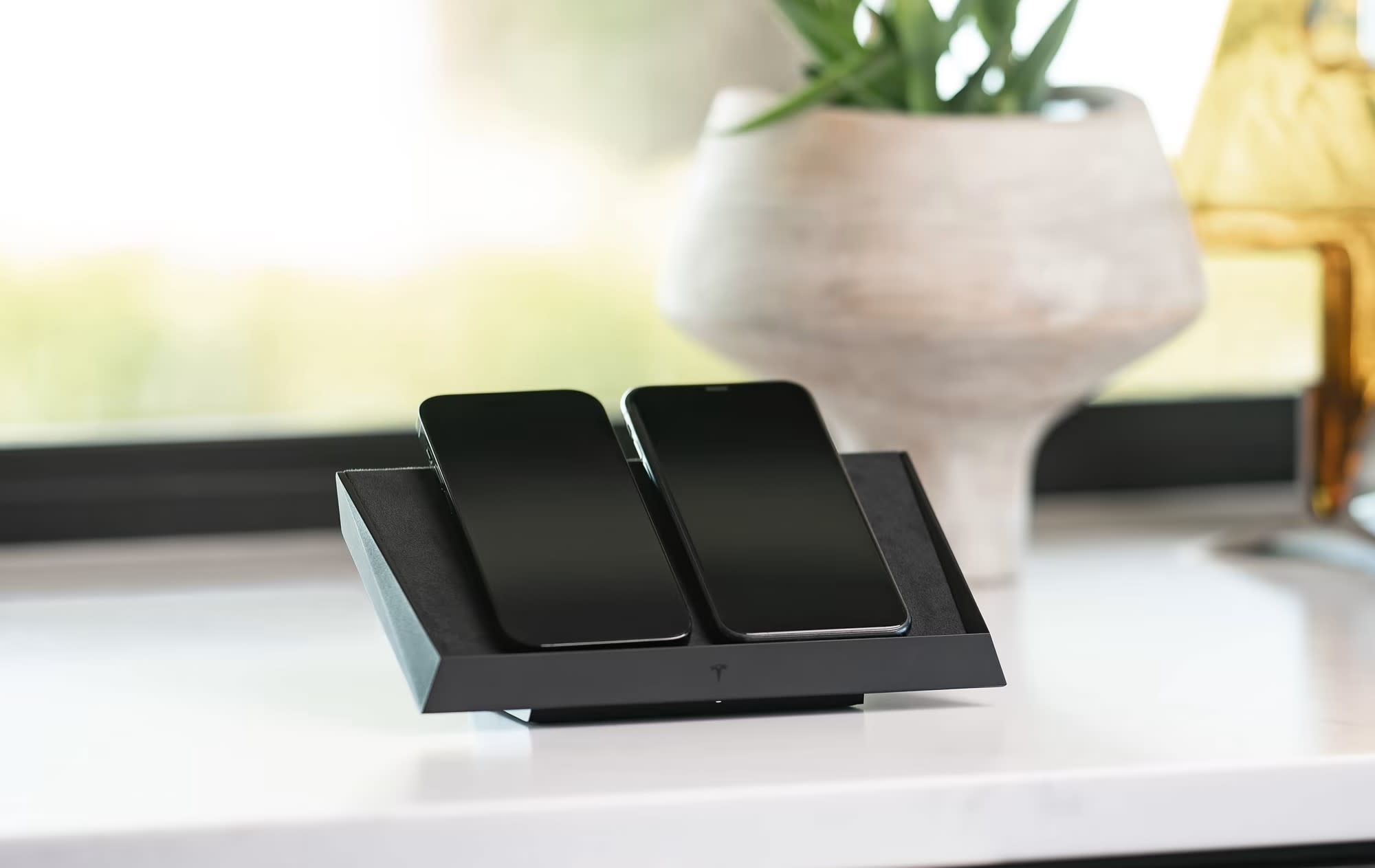 10 Incredible Tesla Phone Charger For 2024