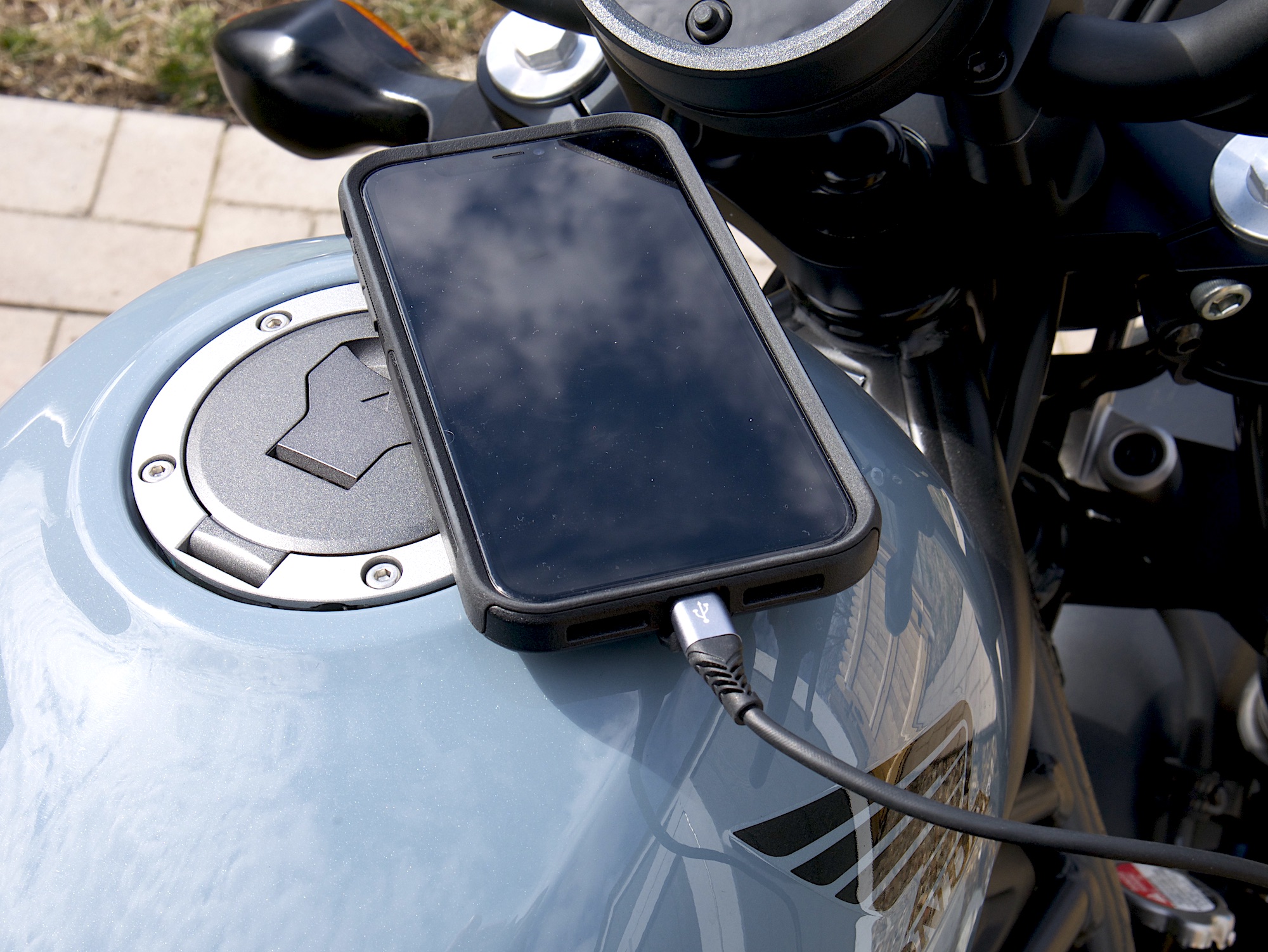 11 Amazing Motorcycle Phone Charger For 2024