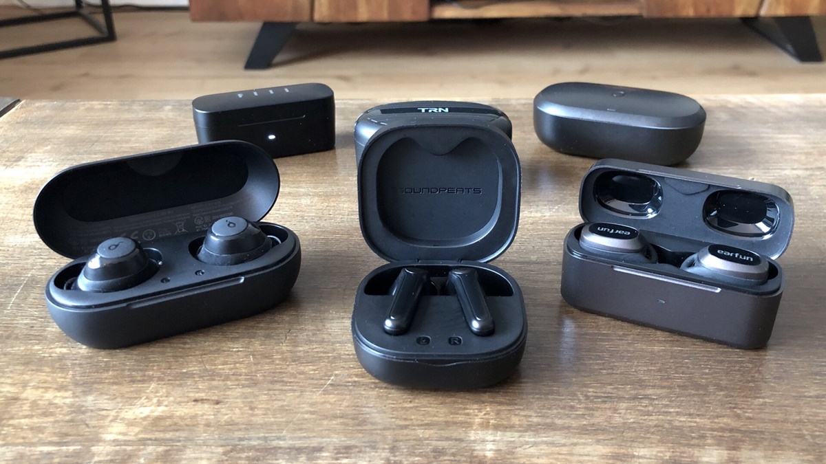 11 Best Bass Wireless Earbuds for 2024