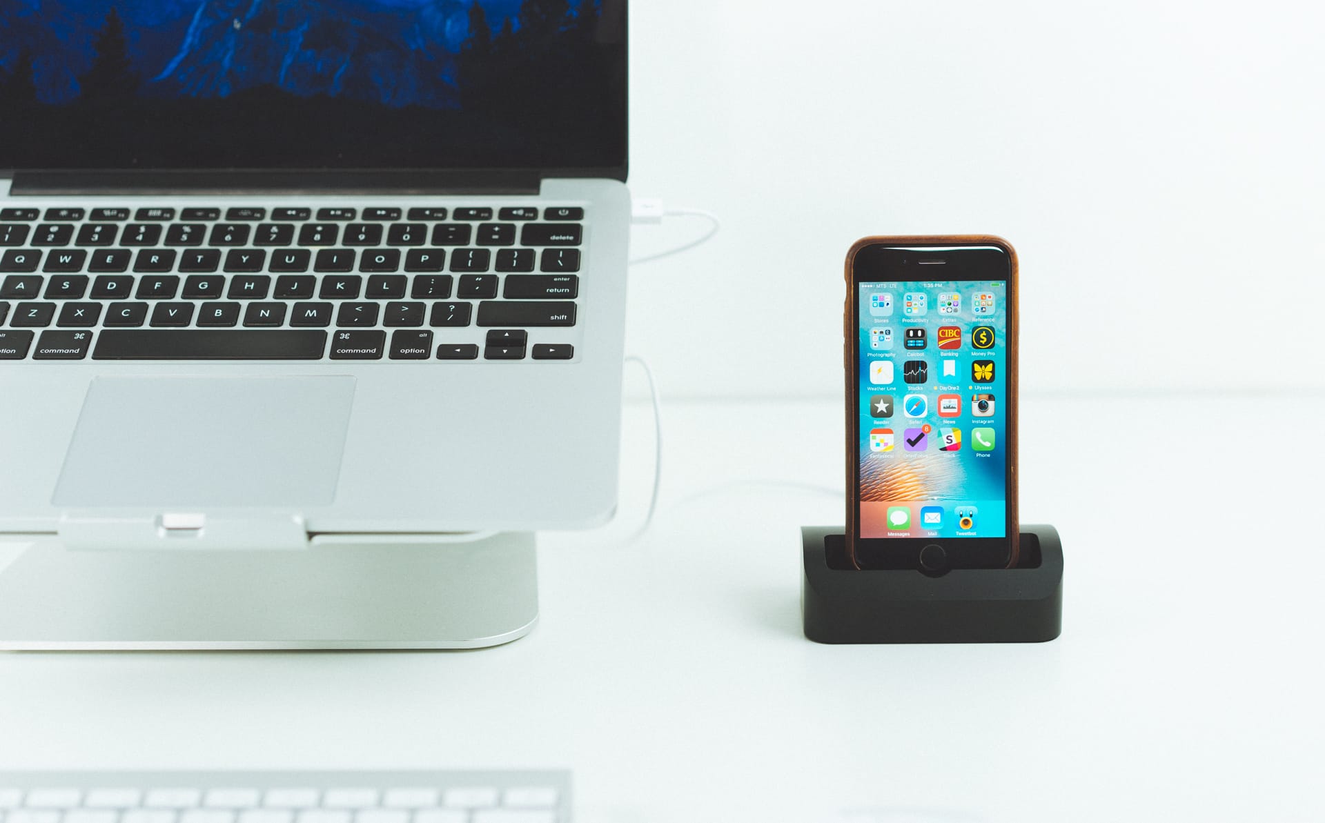 11 Best iPhone 6 Plus Docking Station for 2024