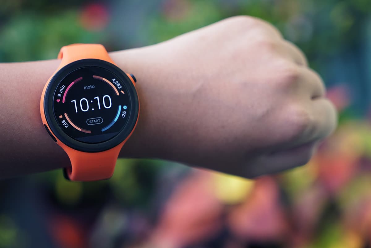 11 Best Moto Smartwatch for 2024