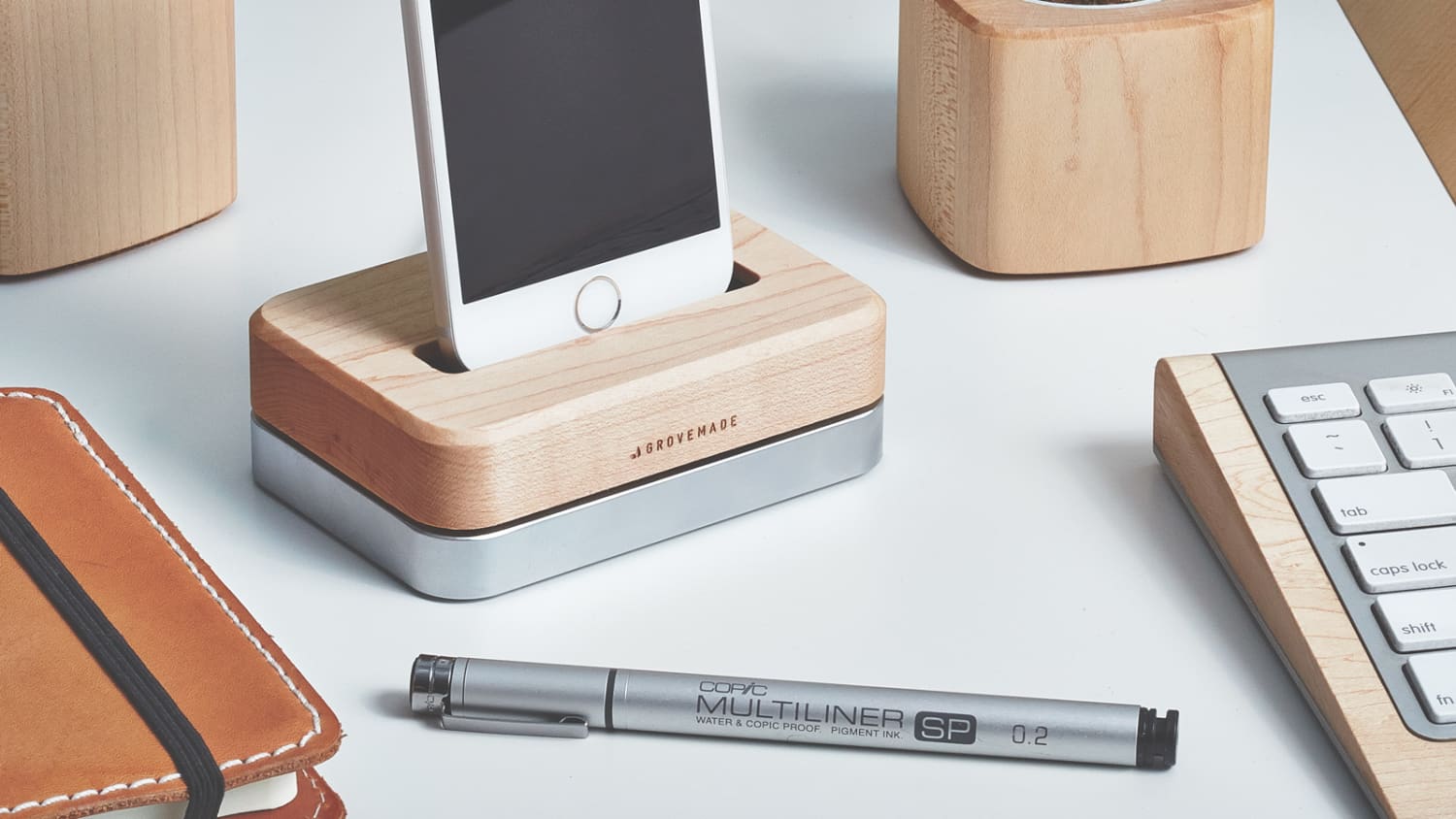 11 Superior Cell Phone Charger Stand For 2024