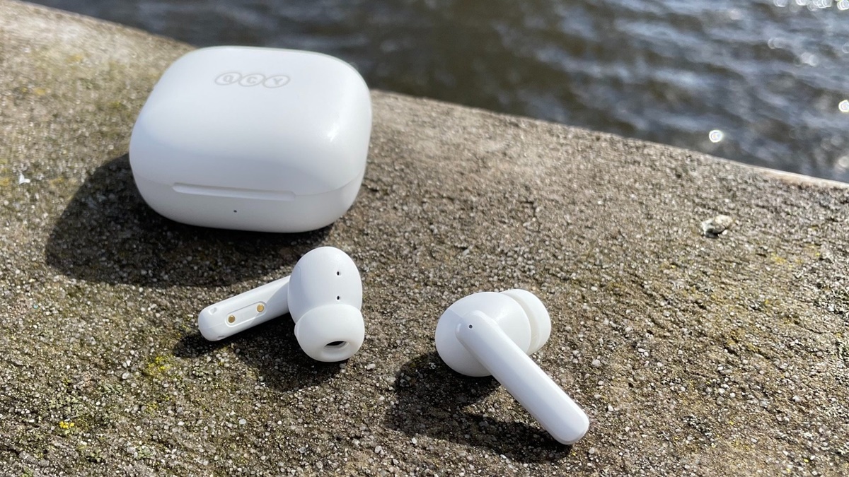 12 Amazing Wireless Earbuds Bluetooth Under $25 for 2024