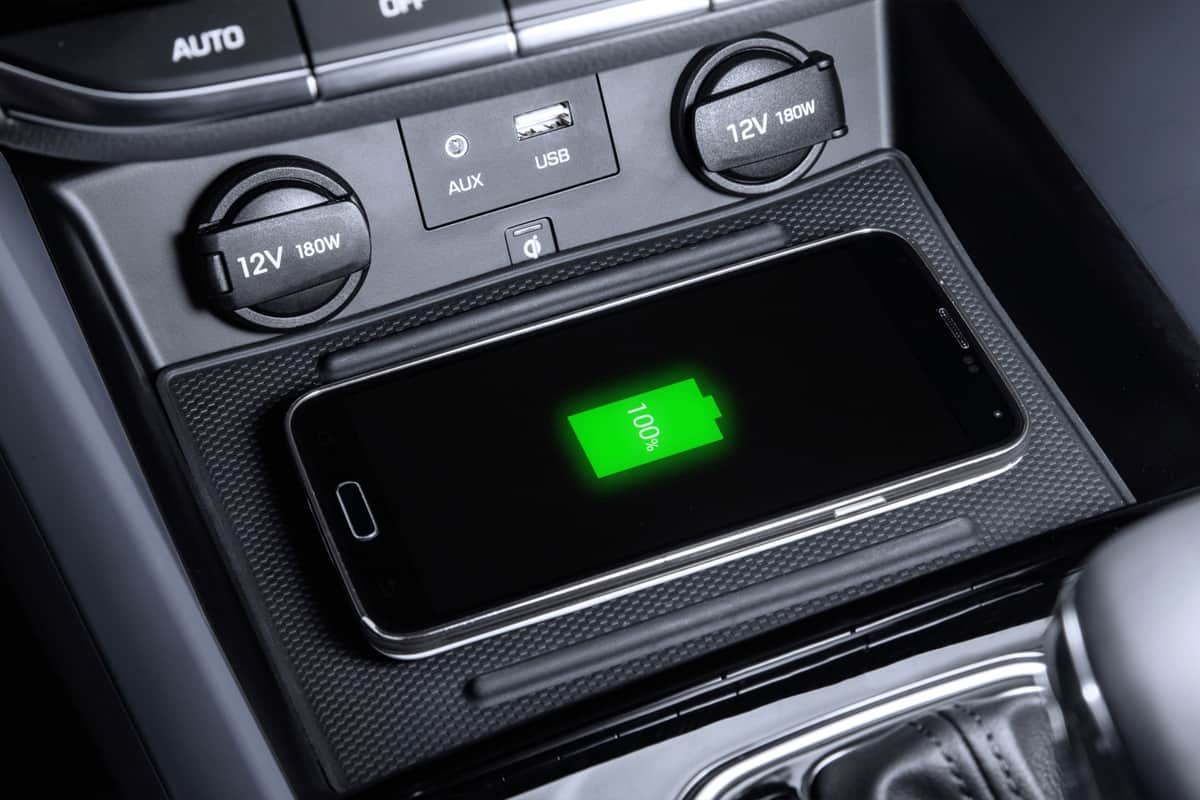 12 Best Wireless Charging Mat For Car for 2024
