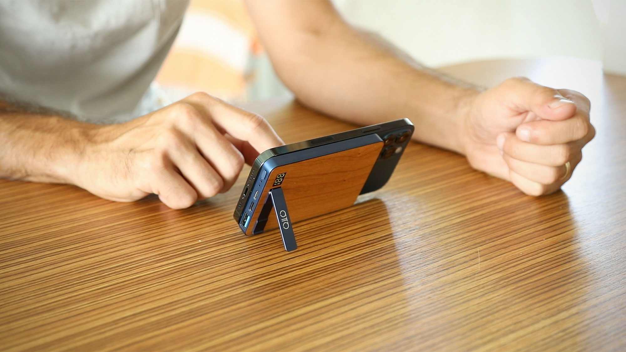 13 Amazing Battery Pack With Wireless Charging for 2024