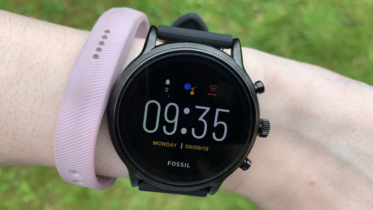 13 Best Fossil Smartwatch Bands for 2024