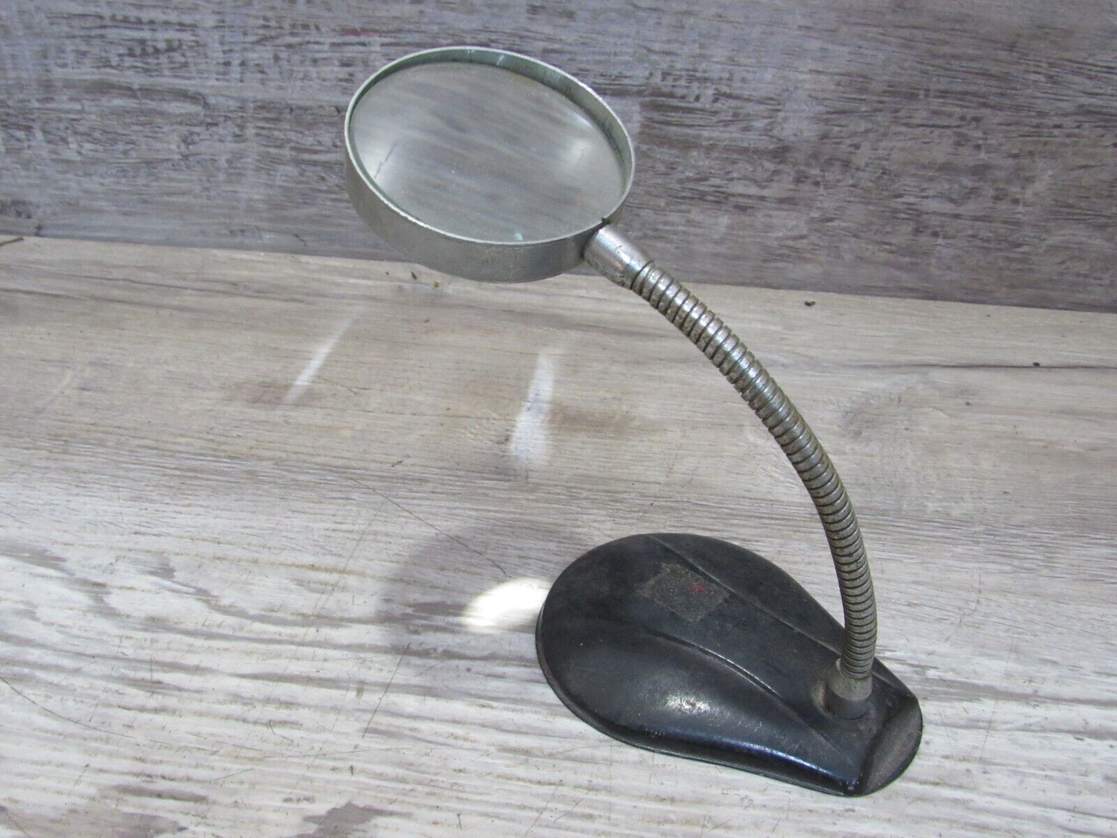 13 Best Gooseneck Magnifier for 2024