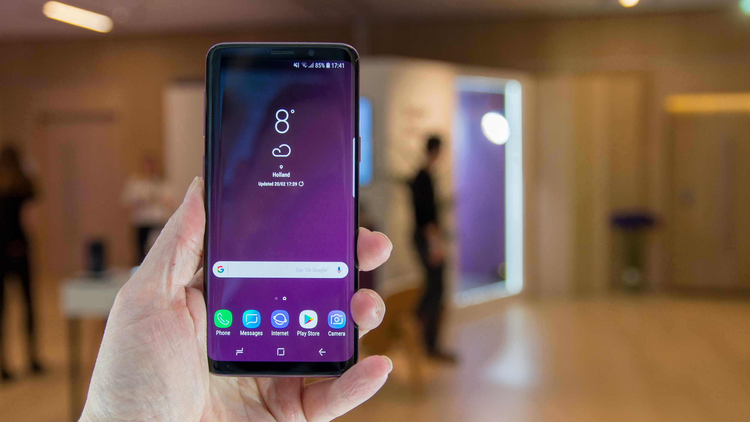 13 Best Samsung Galaxy S9 Glass Screen Protector for 2024