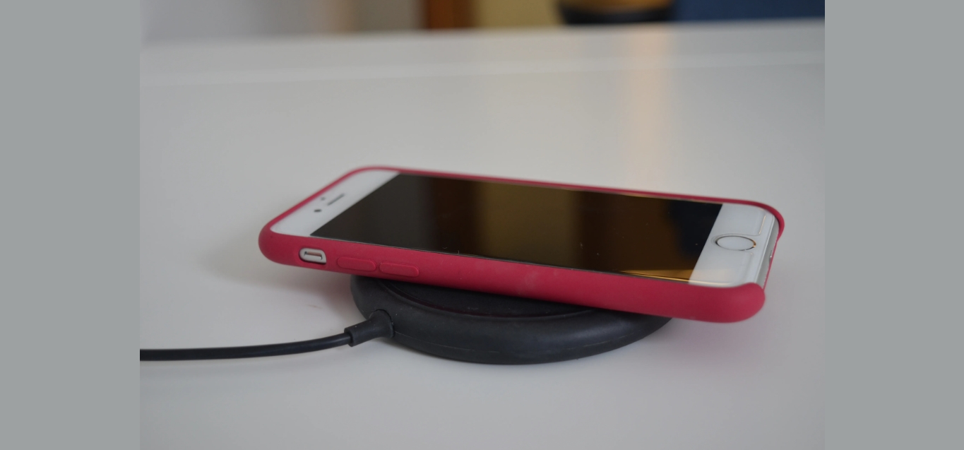 14 Amazing iPhone 6 Wireless Charging Pads For 2024