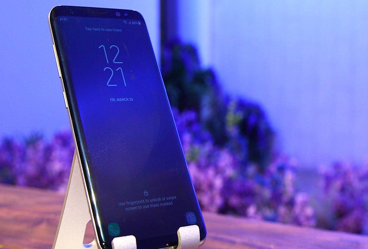 14 Amazing S8 Wireless Charging Stand for 2024