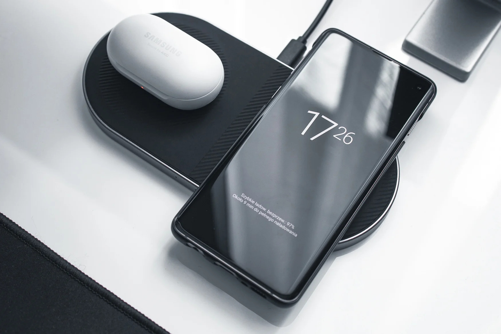 14 Amazing Wireless Charging Pad Android for 2024