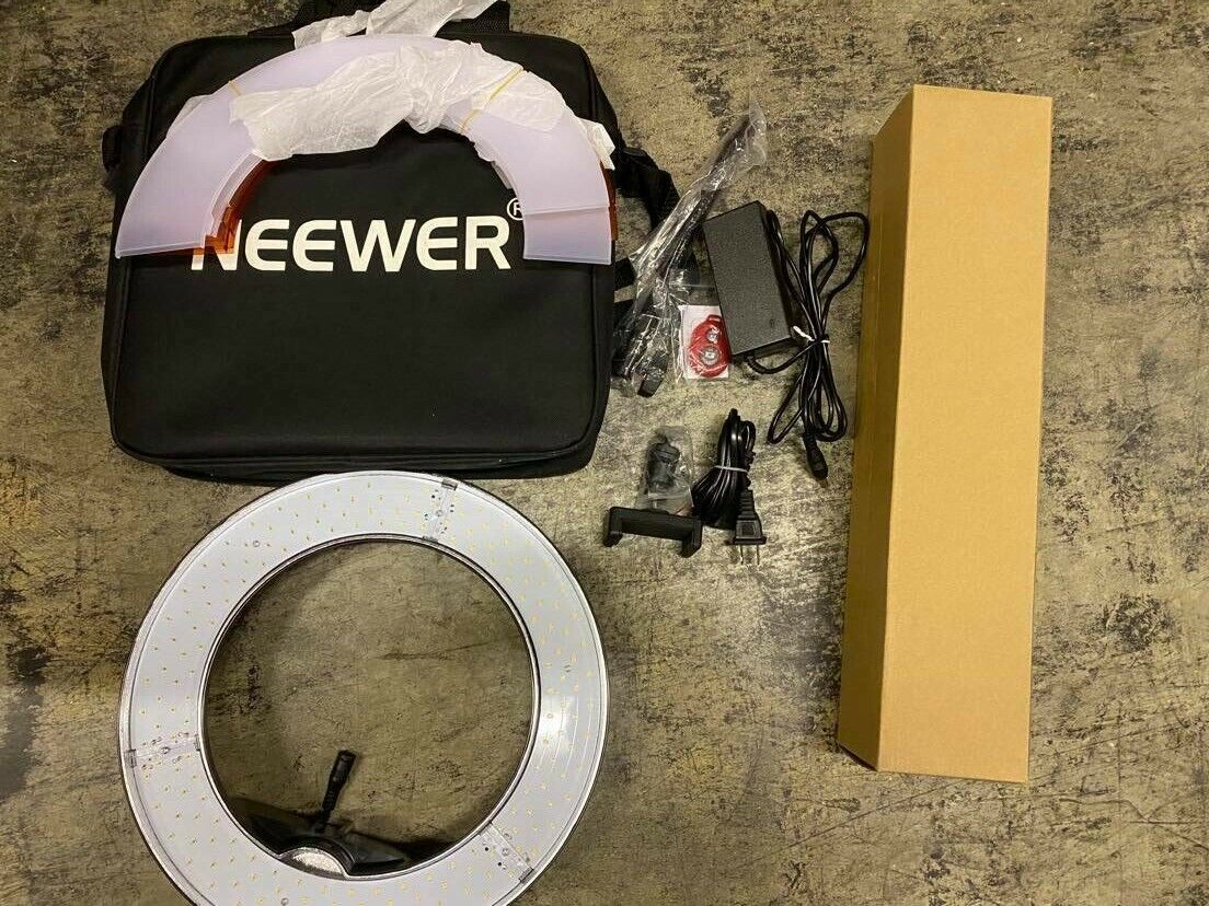 14 Best Neewer Ring Light Accessories for 2024