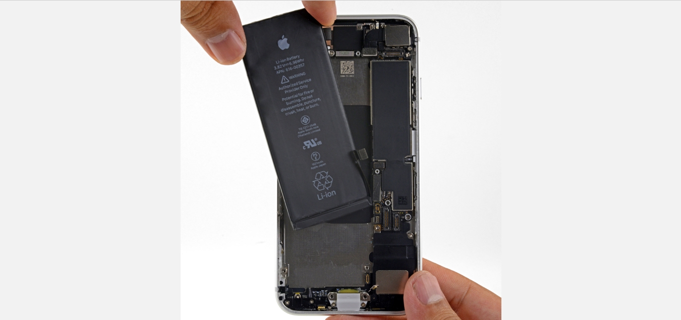 14 Superior iPhone SE Battery For 2024