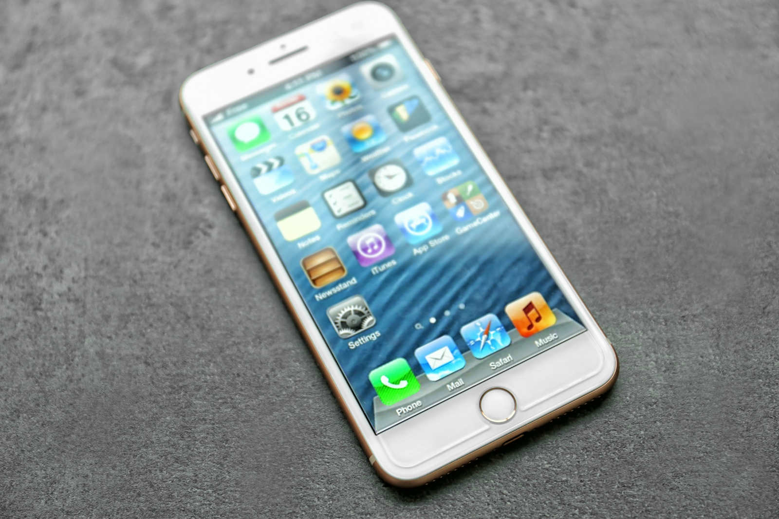 16 Best iPhone 8+ Screen Protector for 2024