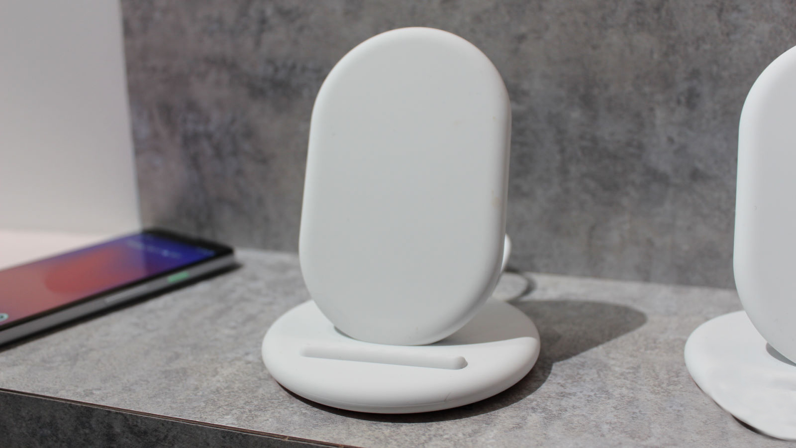 8 Amazing Wireless Charging Pixel for 2024