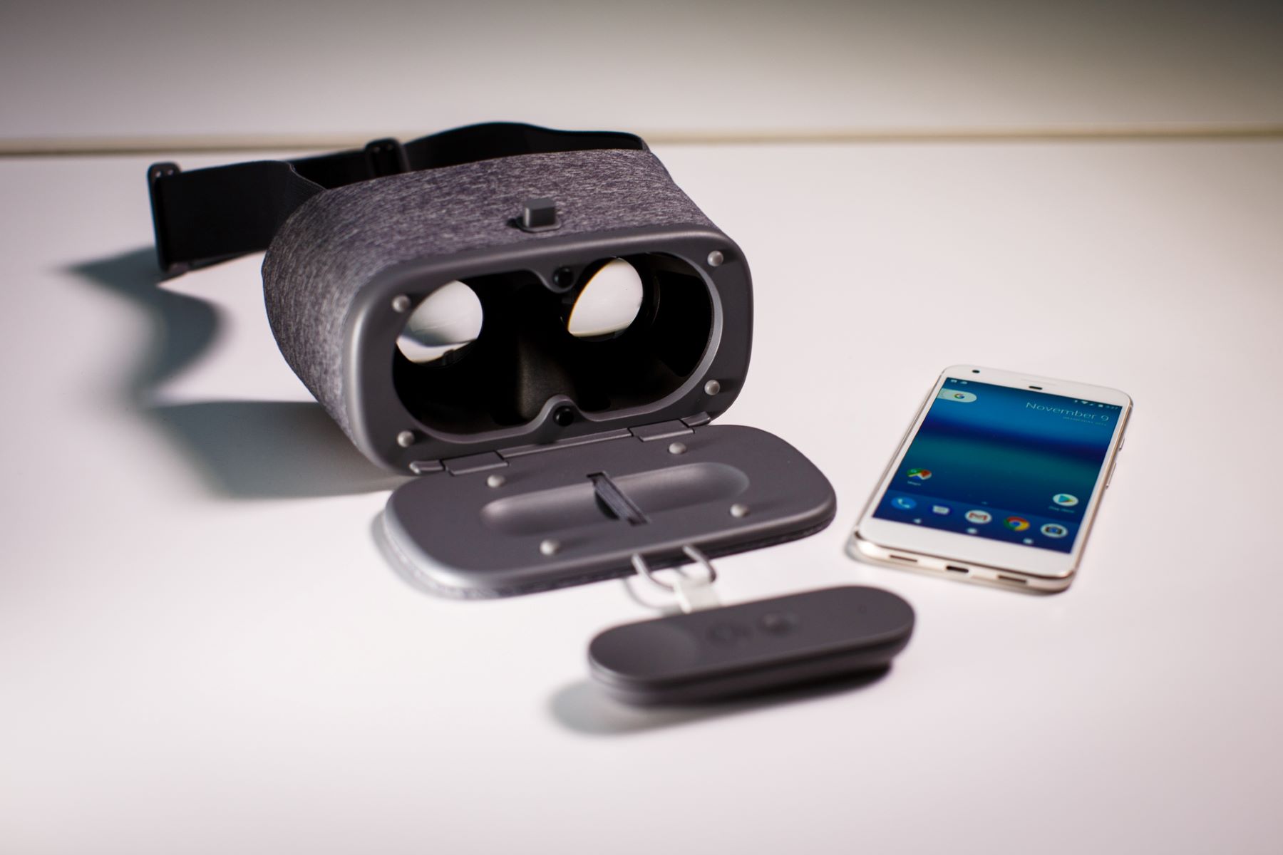 8 Best Google Pixel VR Headset for 2024