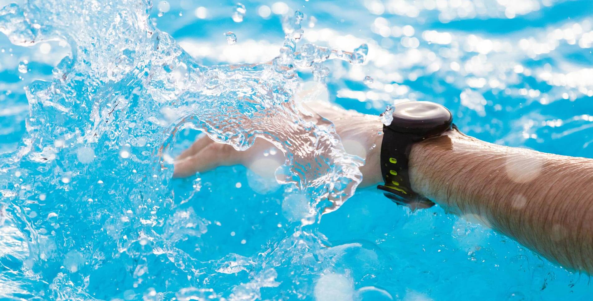 8 Best Smartwatch Waterproof for 2024