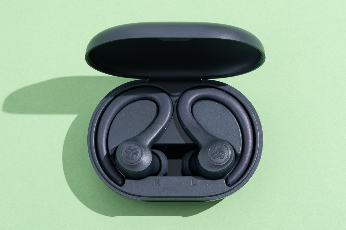 8 Best Wireless Earbuds For Gym for 2024