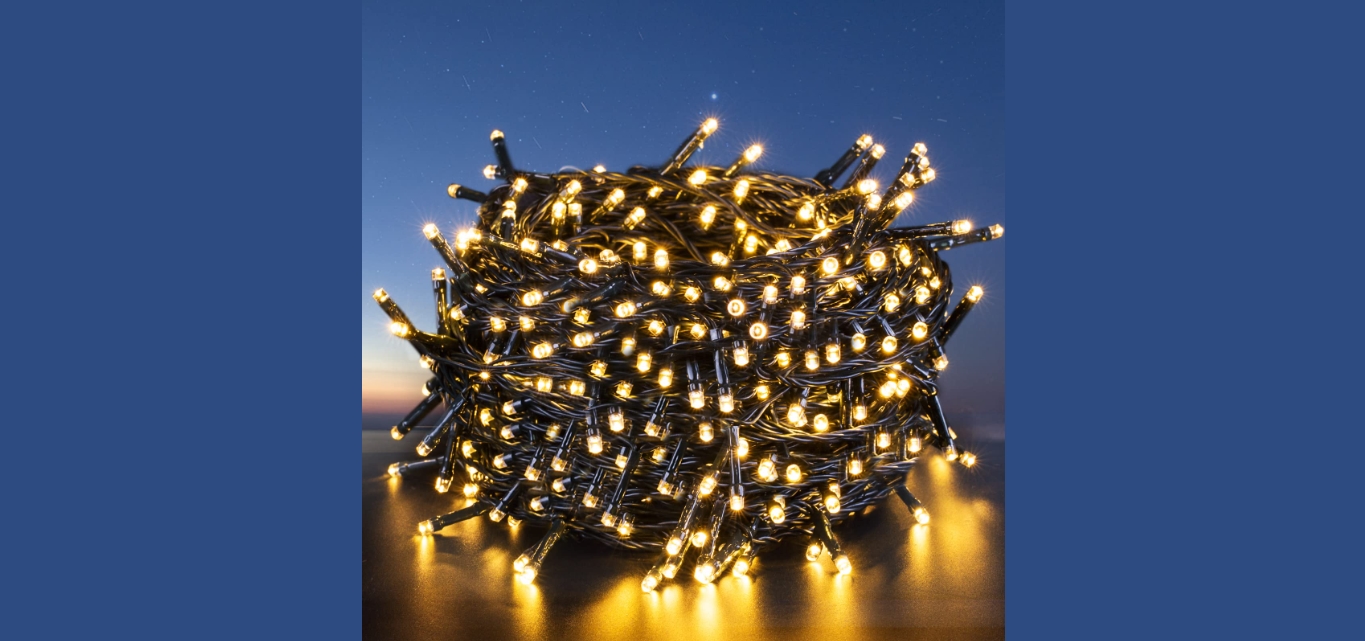 8 Superior Battery Operated Outdoor Christmas Lights For 2024