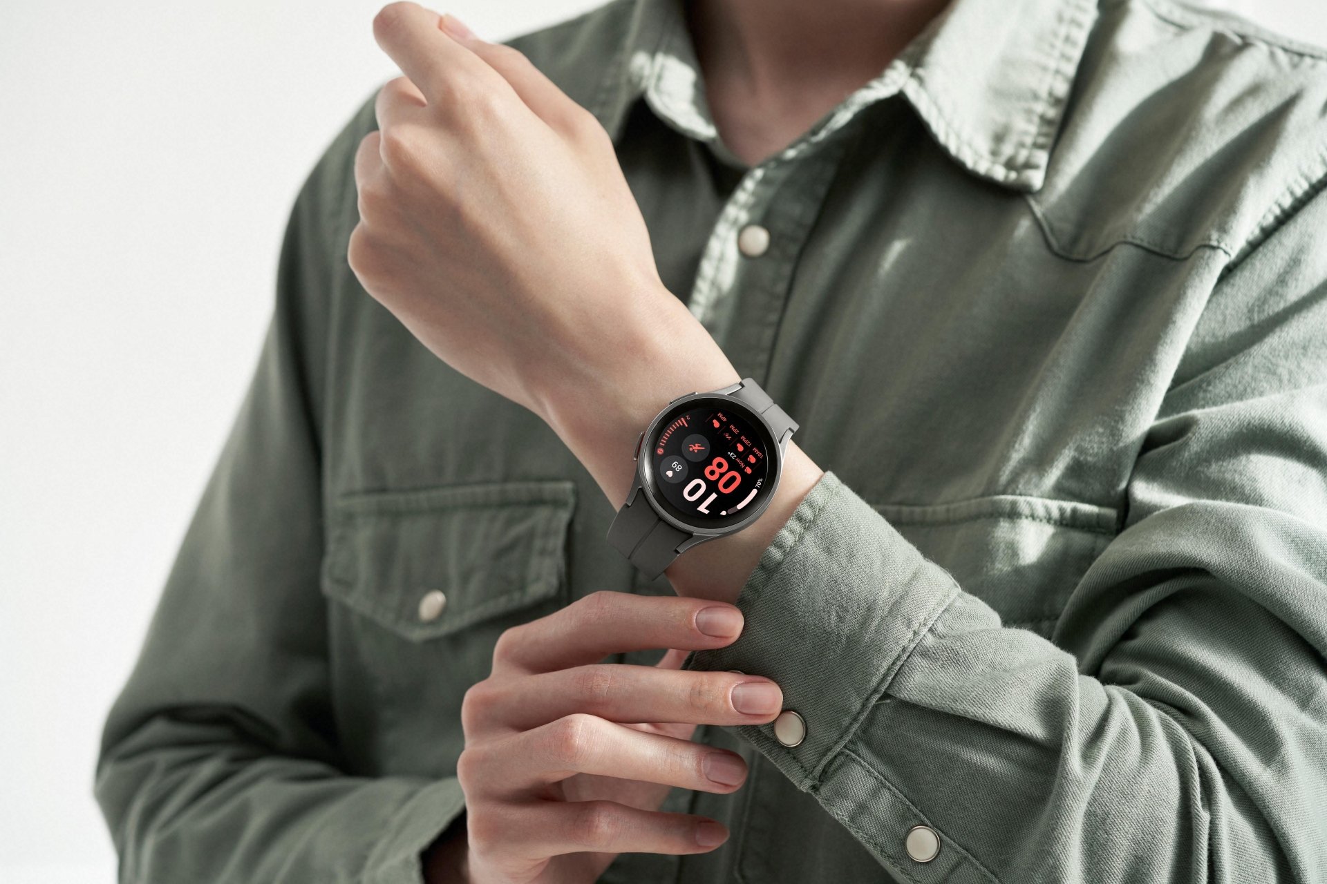 The Best Smartwatch for Men A 2022 Buying Guide