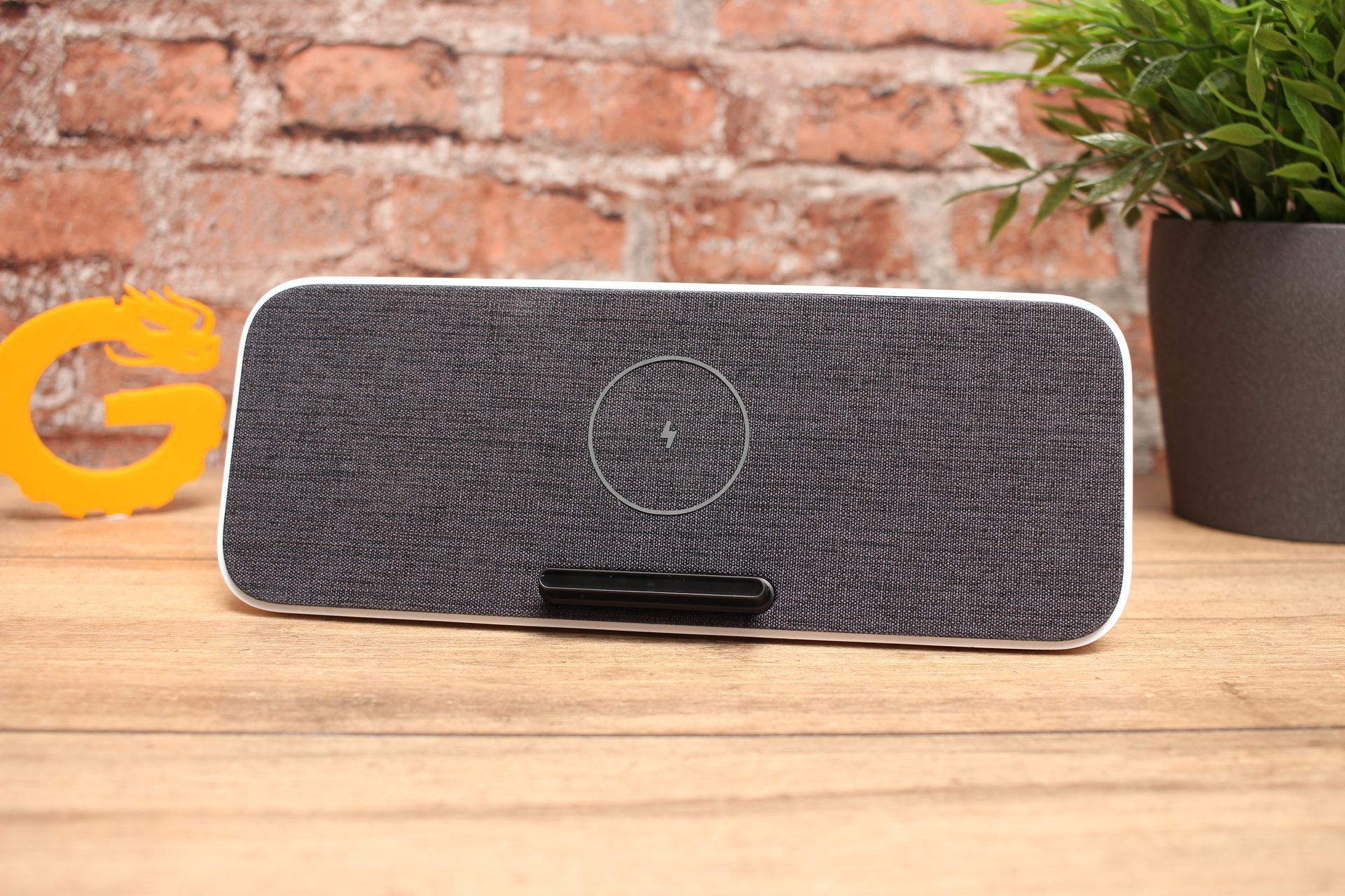 9 Amazing Wireless Charging Speaker for 2024