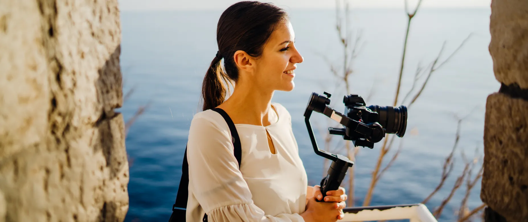 9 Best DSLR Gimbal Stabilizers For 2024