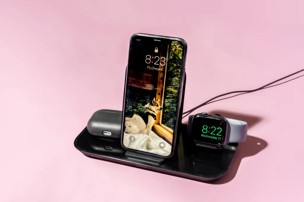9 Superior Phone Charger Dock For 2024