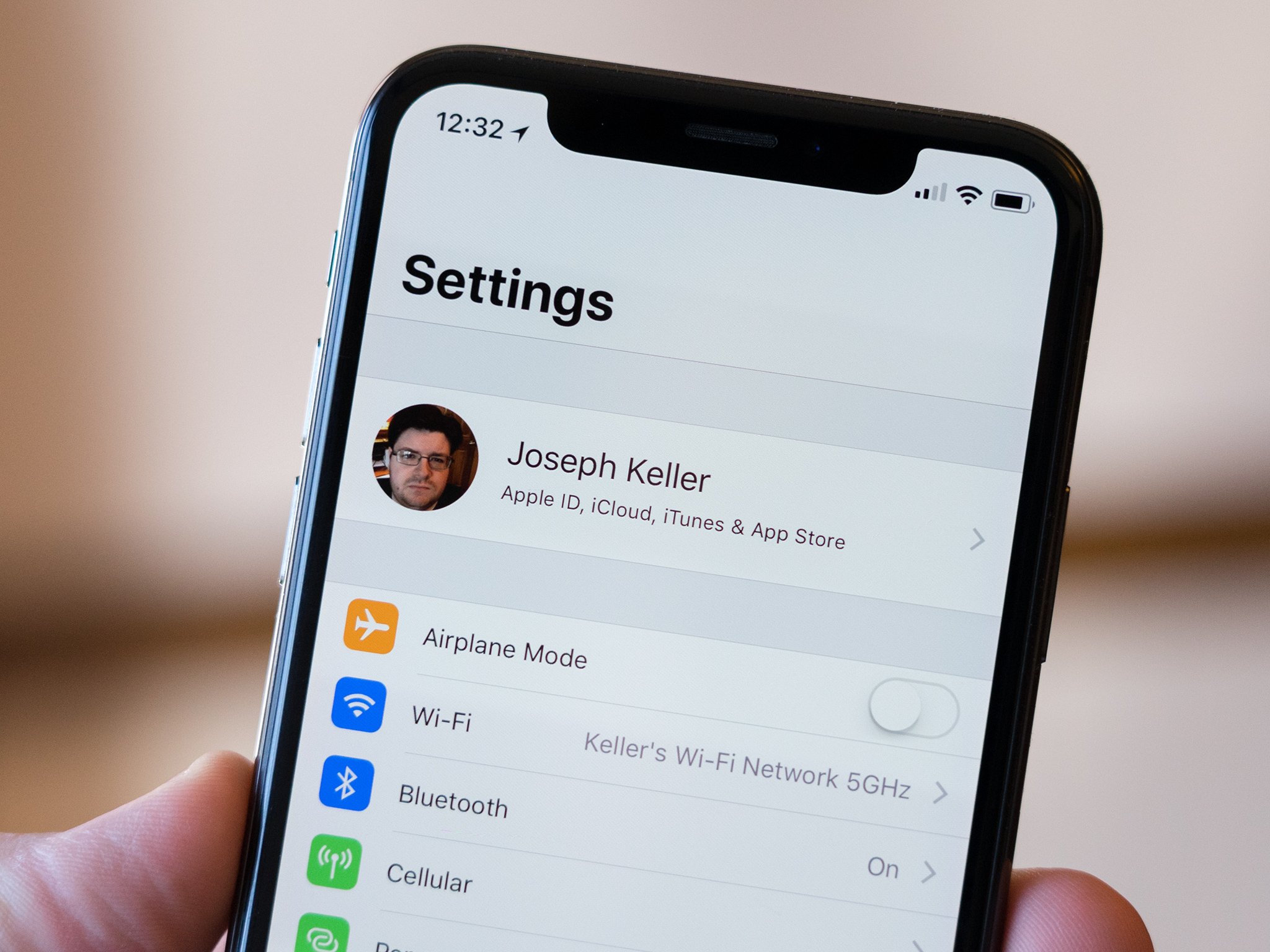app to clean up contacts on iphone