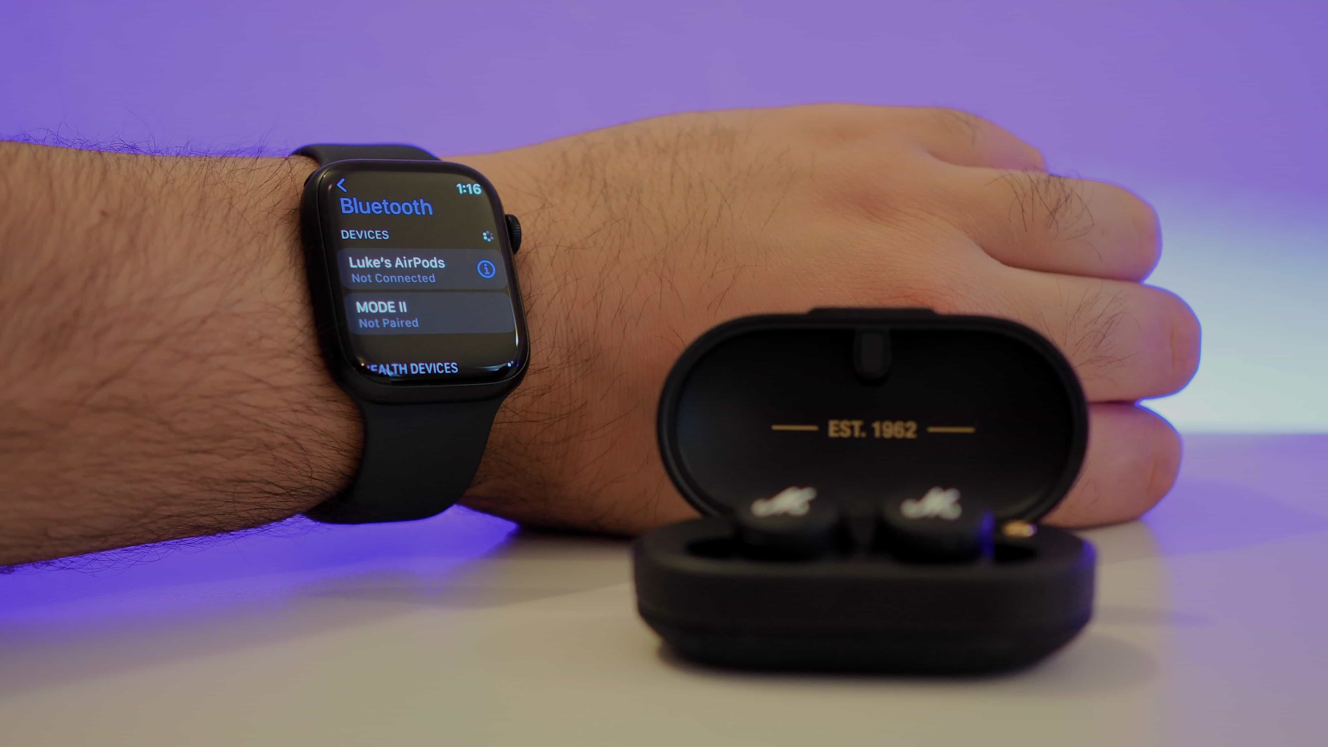 how-to-connect-smartwatch-and-bluetooth-headset-at-the-same-time
