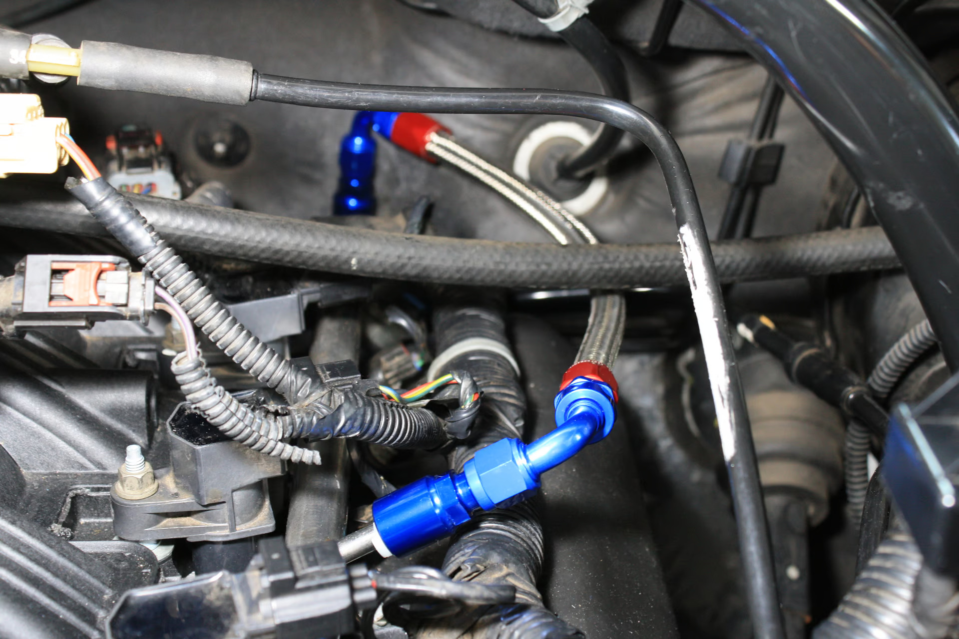 how-to-fix-a-leaking-fuel-line-connector
