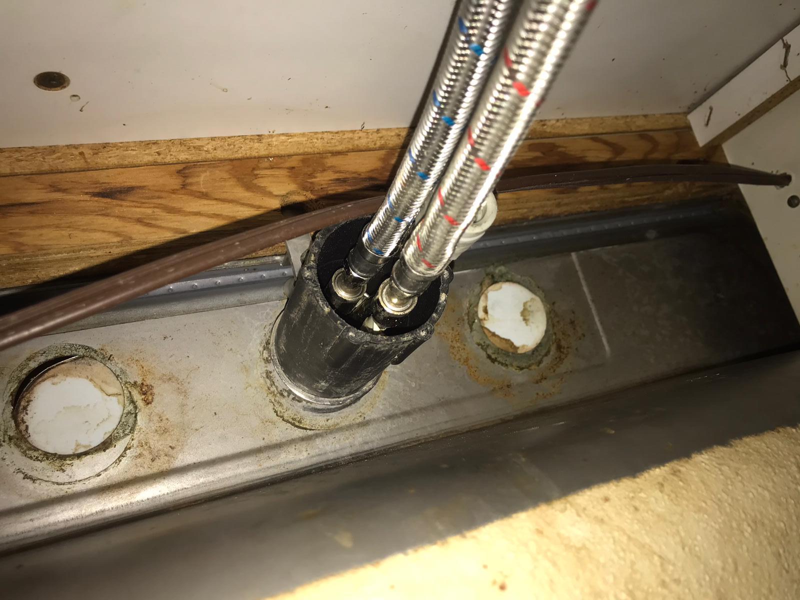 how-to-remove-faucet-connector