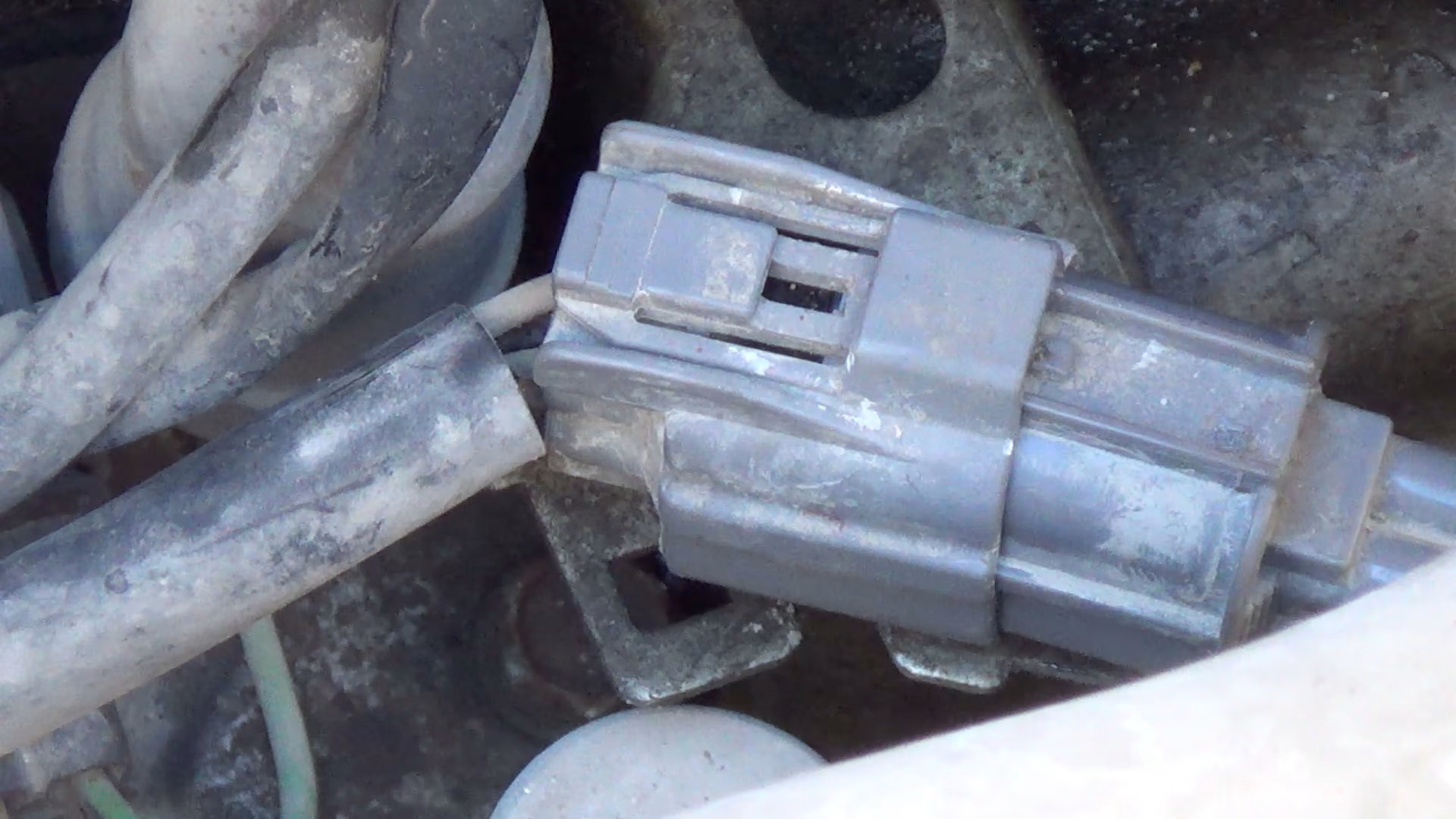 how-to-remove-oxygen-sensor-connector