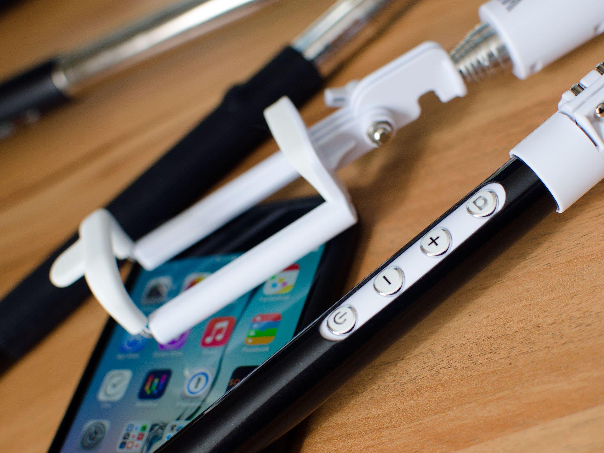 monopod-selfie-stick-how-to-use-iphone