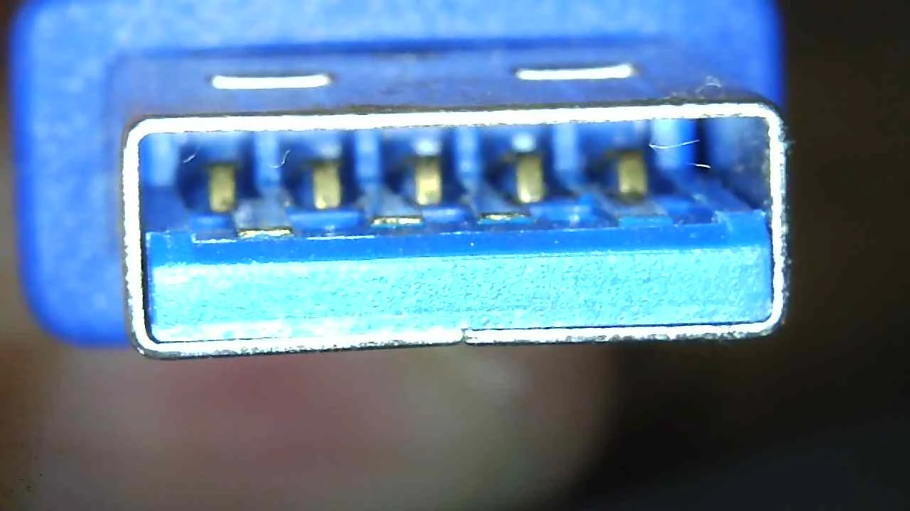 what-does-a-usb-3-0-connector-look-like