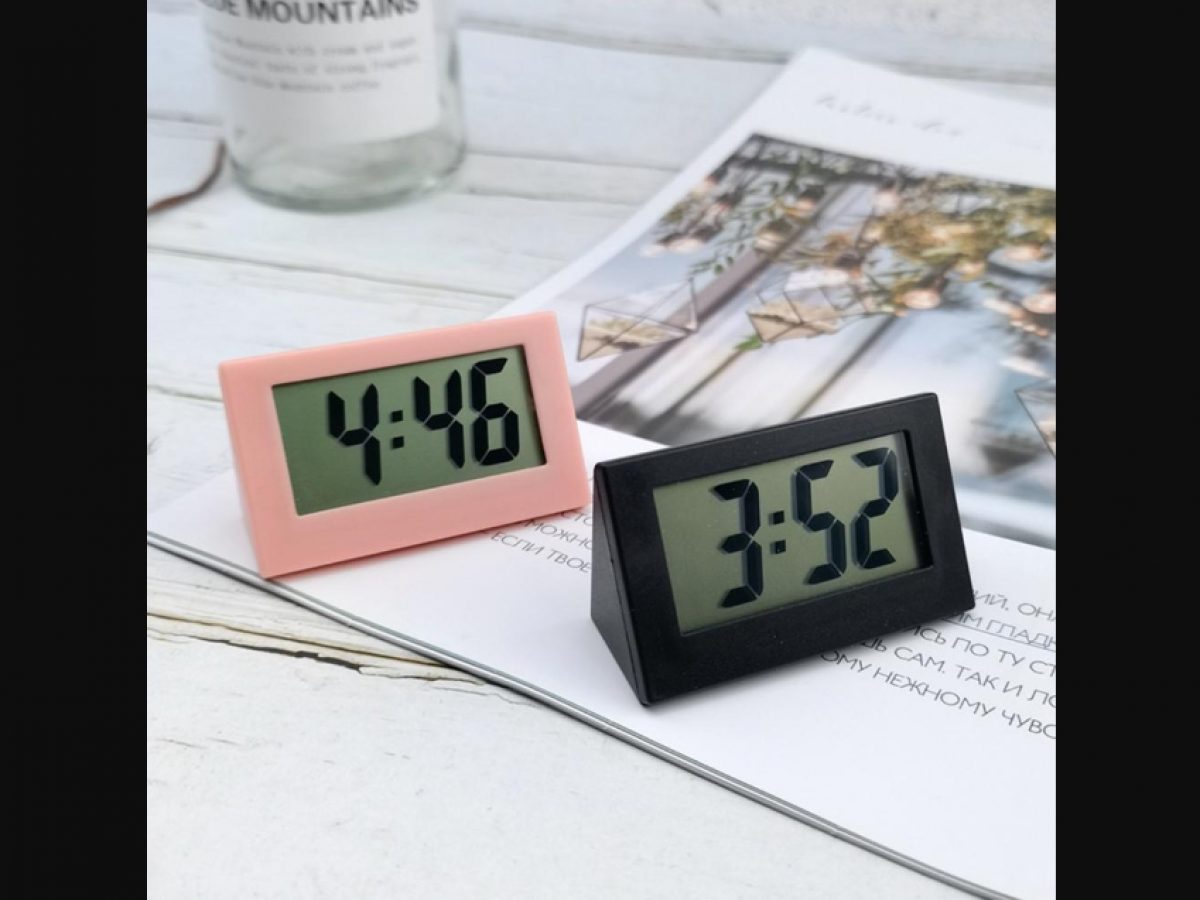 https://cellularnews.com/wp-content/uploads/2023/09/10-unbelievable-small-digital-clock-battery-operated-for-2023-1693894024-1200x900.jpg