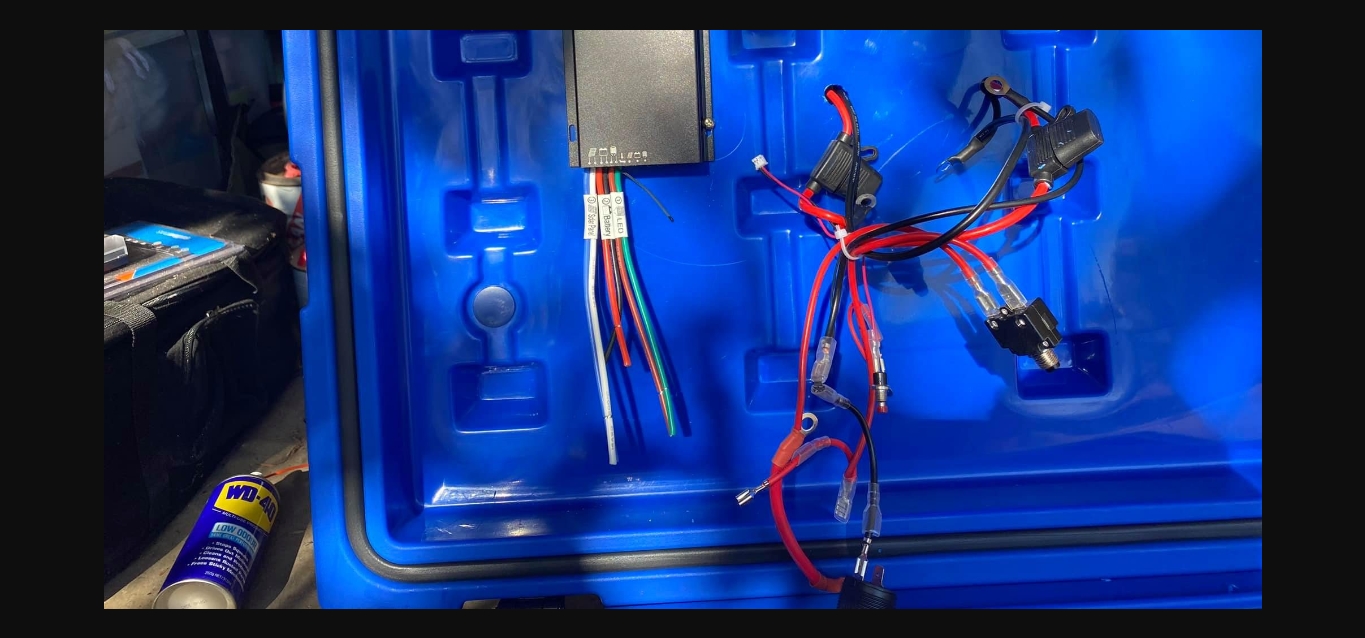 13 Superior 12V Battery Box For 2024