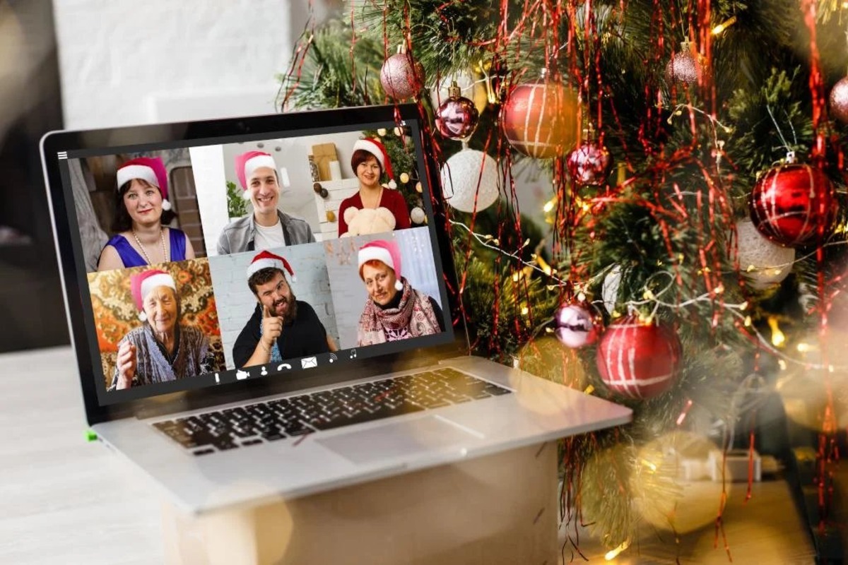 8-apps-to-bring-cheer-to-virtual-holiday-celebrations