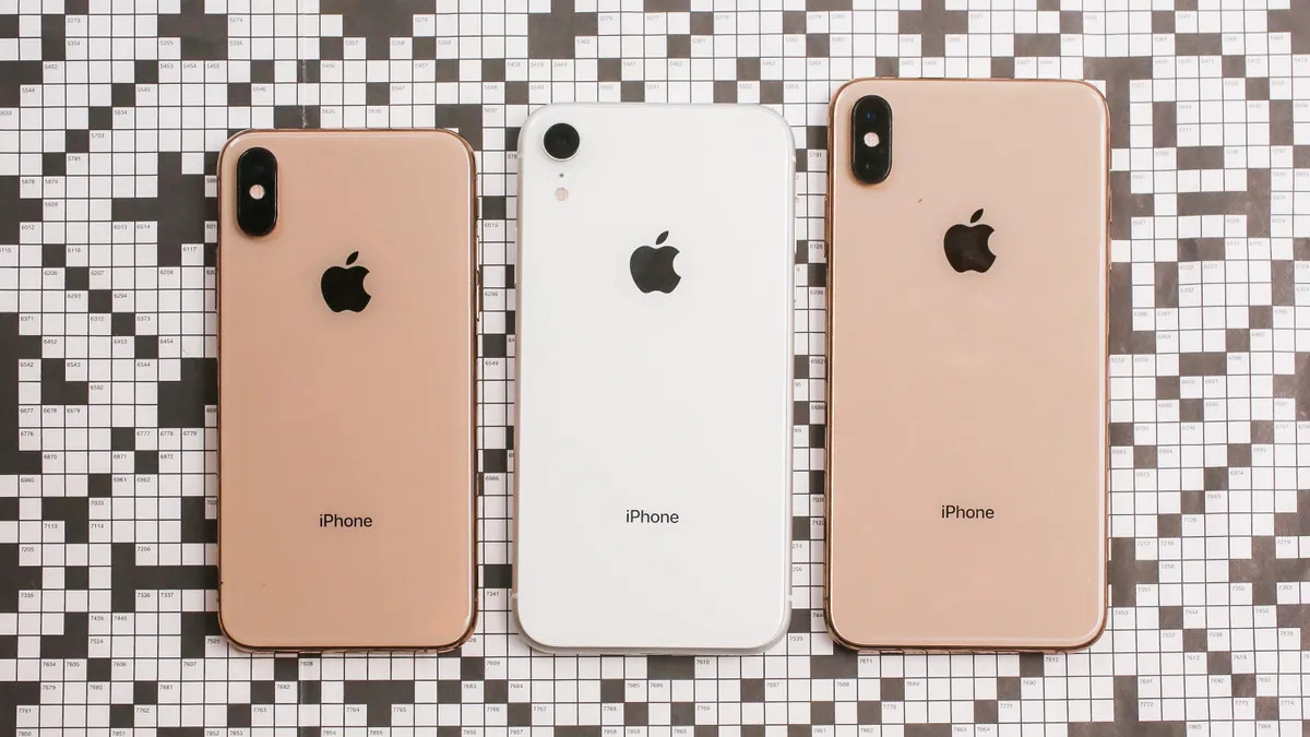 apple-iphone-xs-vs-iphone-xs-max-vs-iphone-xr