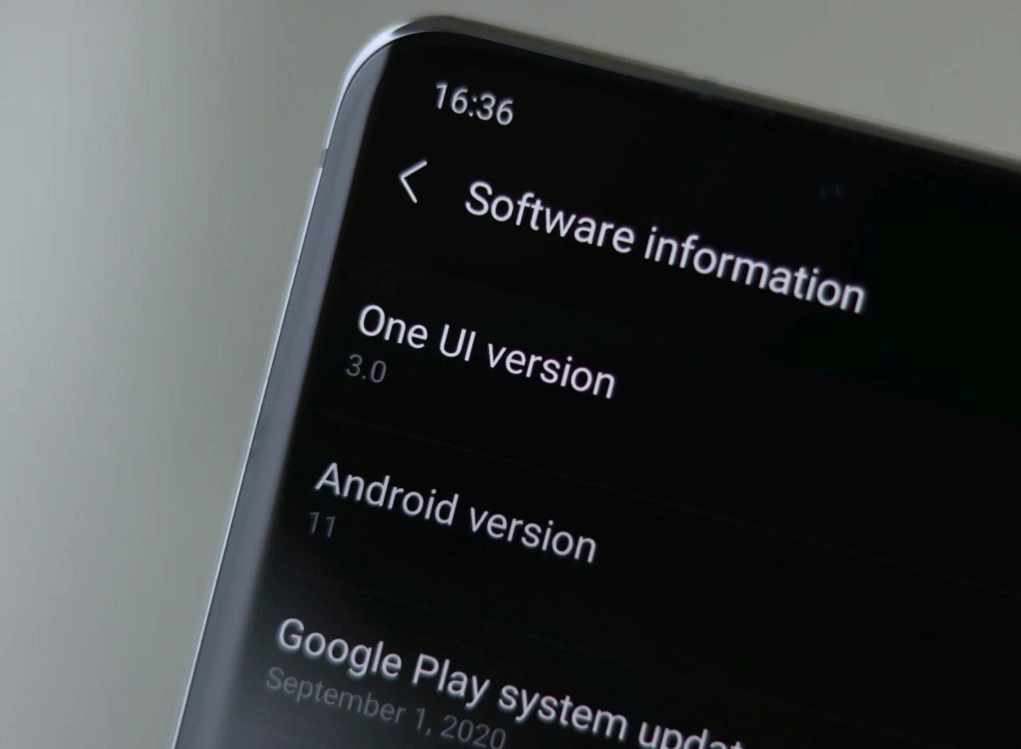 heres-when-your-samsung-phone-will-get-the-one-ui-3-0-update