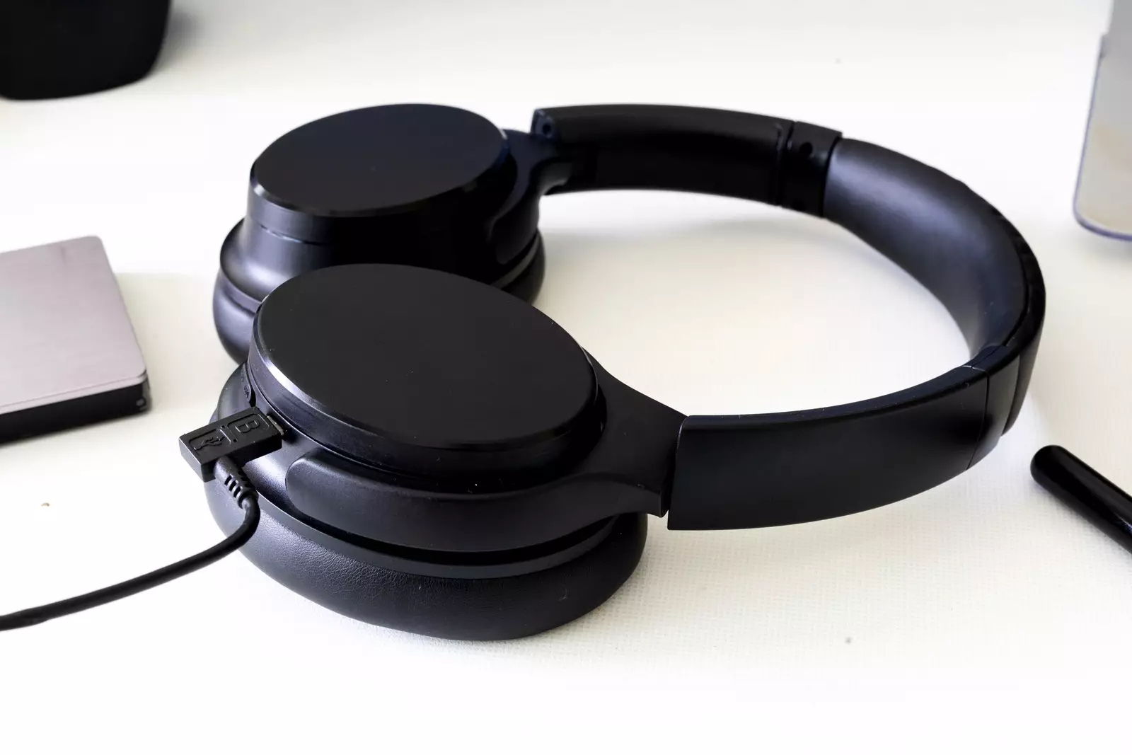 how-long-does-it-take-for-wireless-headphones-to-charge