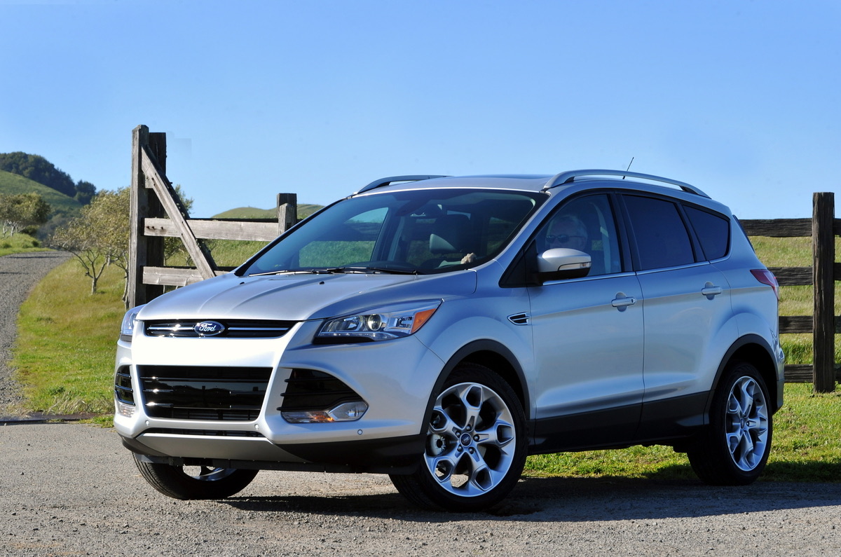 how-to-connect-phone-to-ford-escape-2014