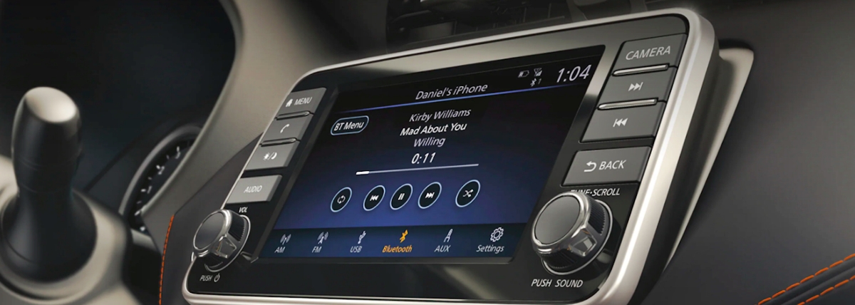 how-to-connect-phone-to-nissan-altima-2015