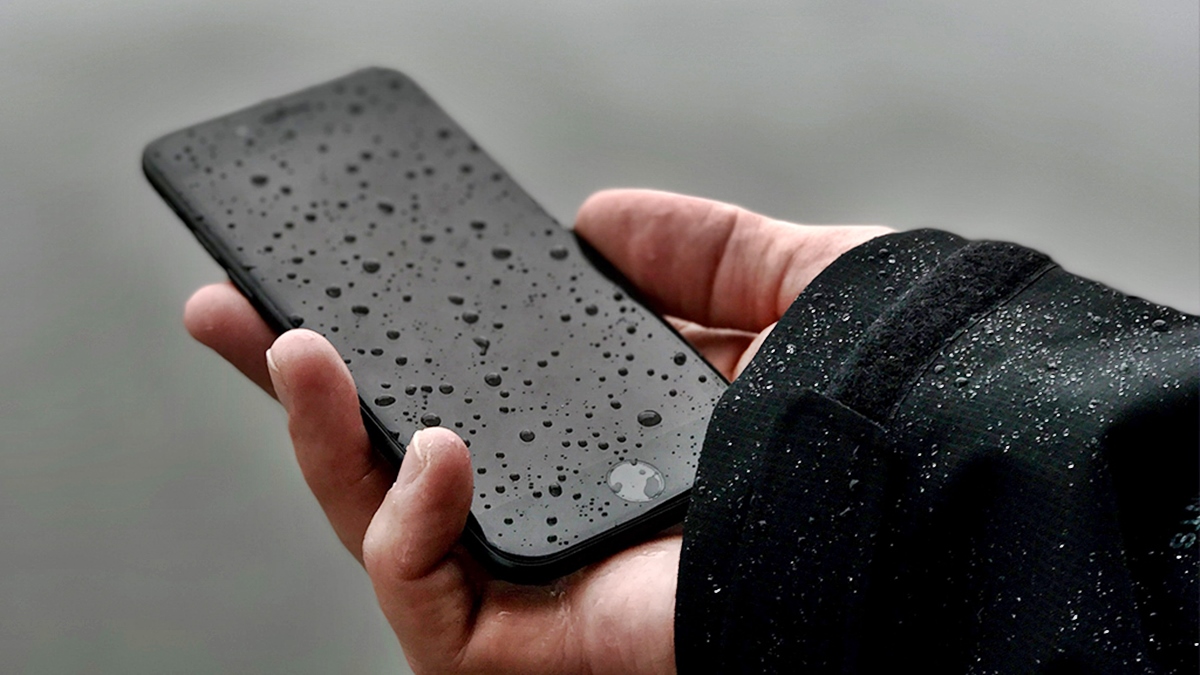 how-to-fix-a-wet-phone-screen