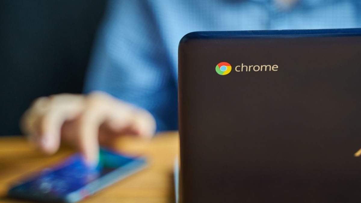 how-to-get-pictures-from-phone-to-chromebook