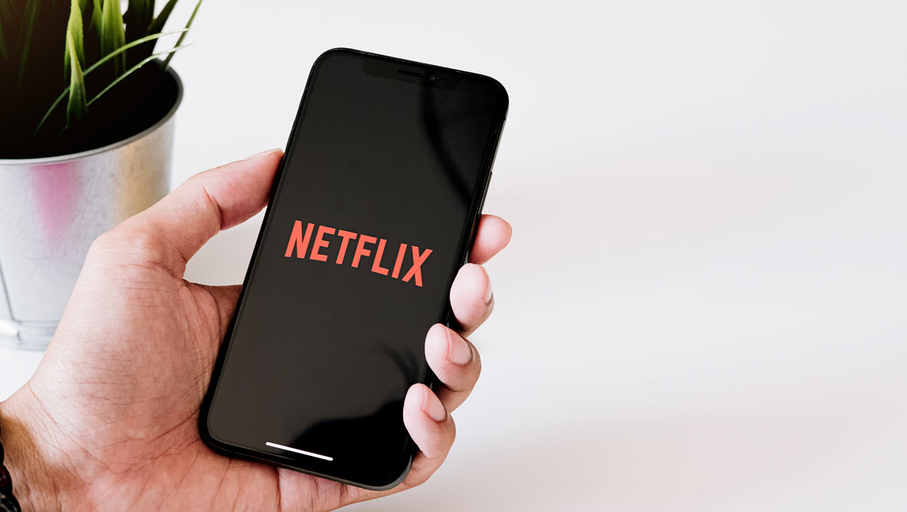how-to-log-out-of-netflix-on-phone