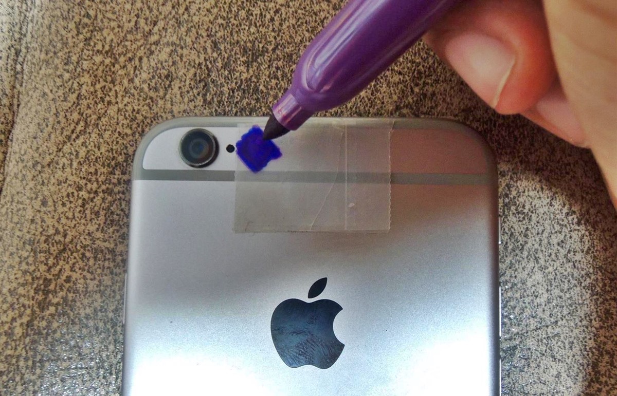 how-to-make-a-black-light-on-your-phone