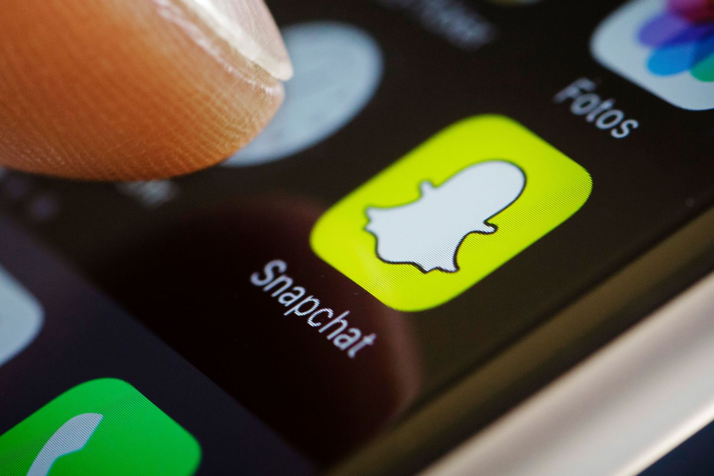 how-to-make-a-fake-snapchat-without-phone-number